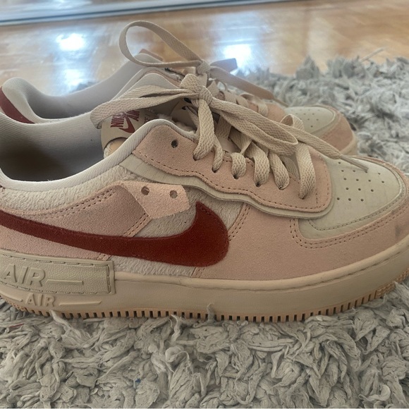 Shoes - Picture 9 of 9